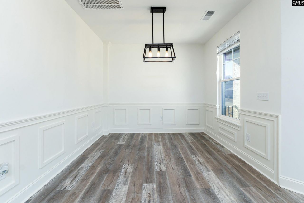 314 Park Lane  Photo 5