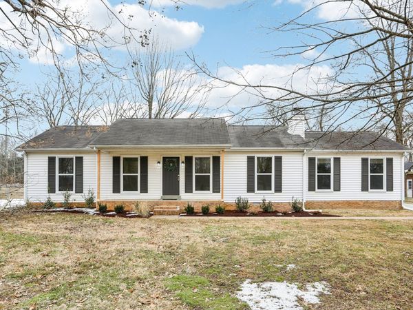 7020 Timberlake Dr, Murfreesboro, TN 37129