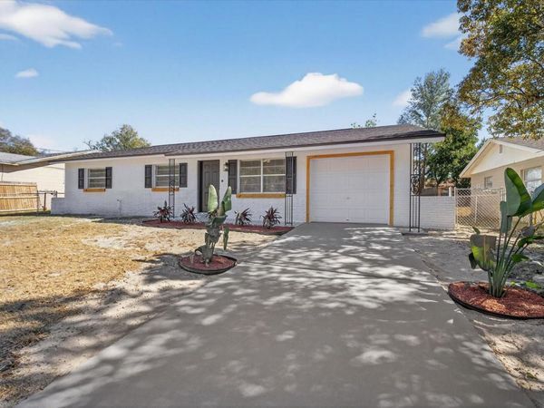 8309 TUPELO DRIVE, TAMPA, FL 33637