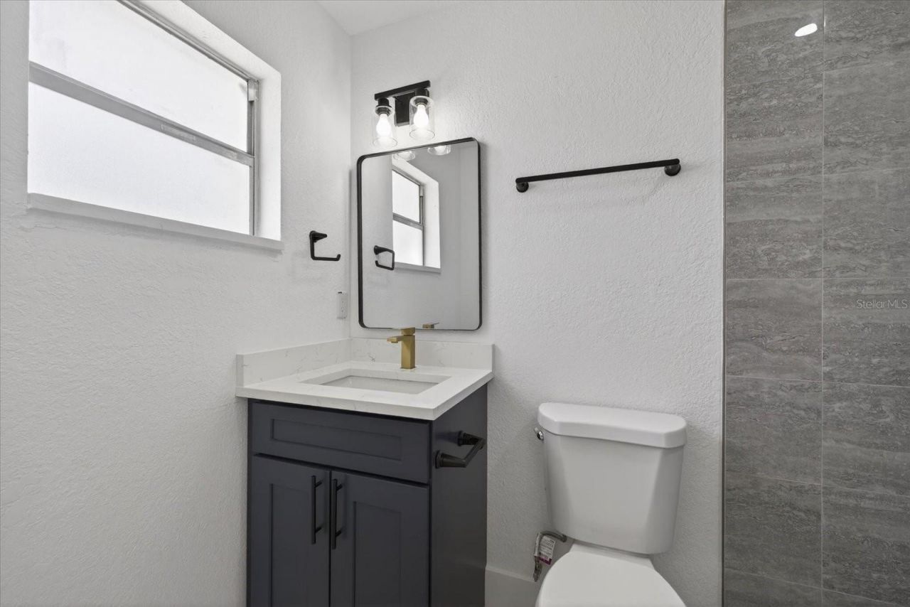 8309 Tupelo Drive, Tampa, FL 33637 Photo