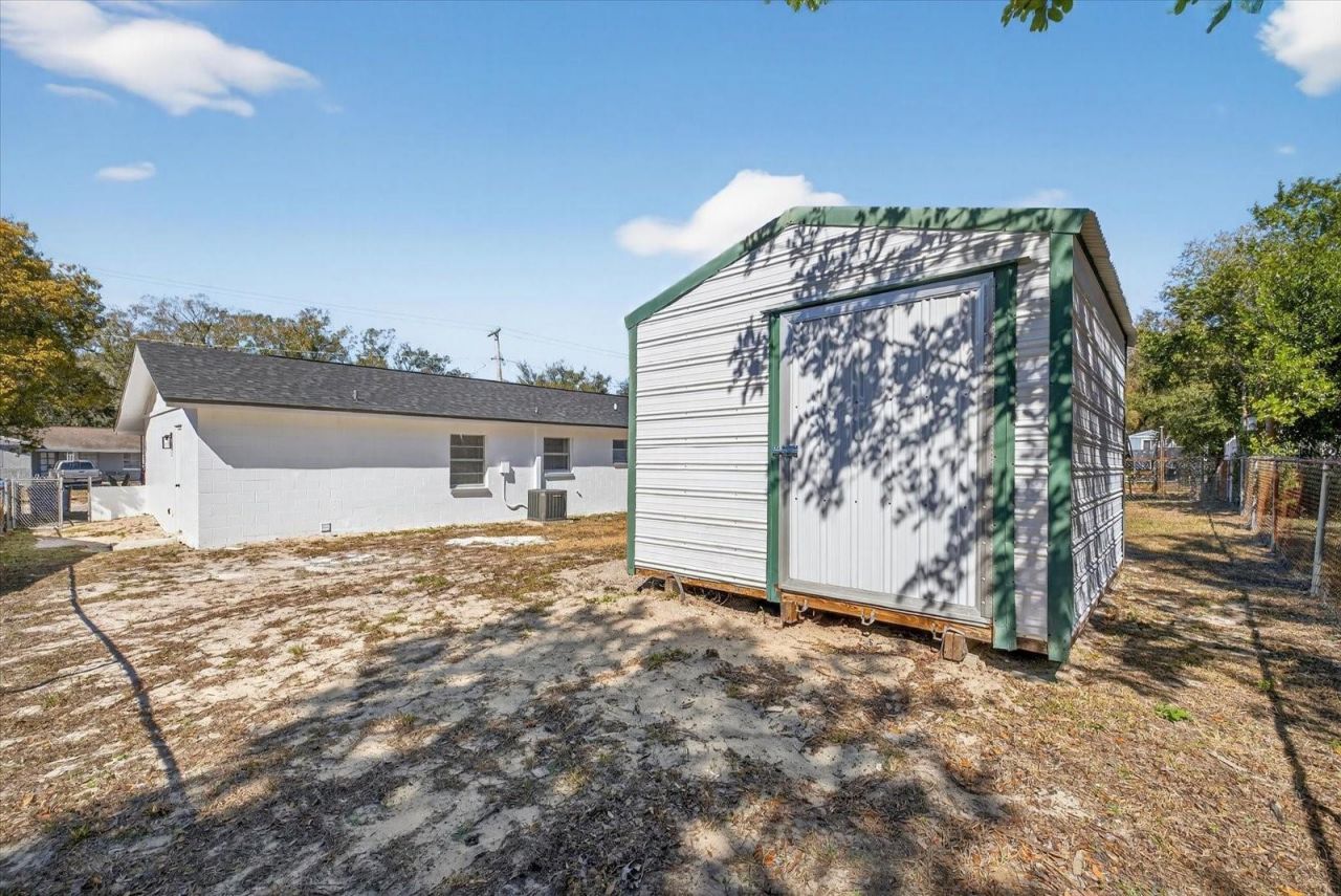 8309 Tupelo Drive, Tampa, FL 33637 Photo