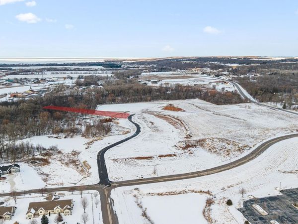 214 Hidden Valley Cir, Unit Lt7, Fond Du Lac, WI 54937