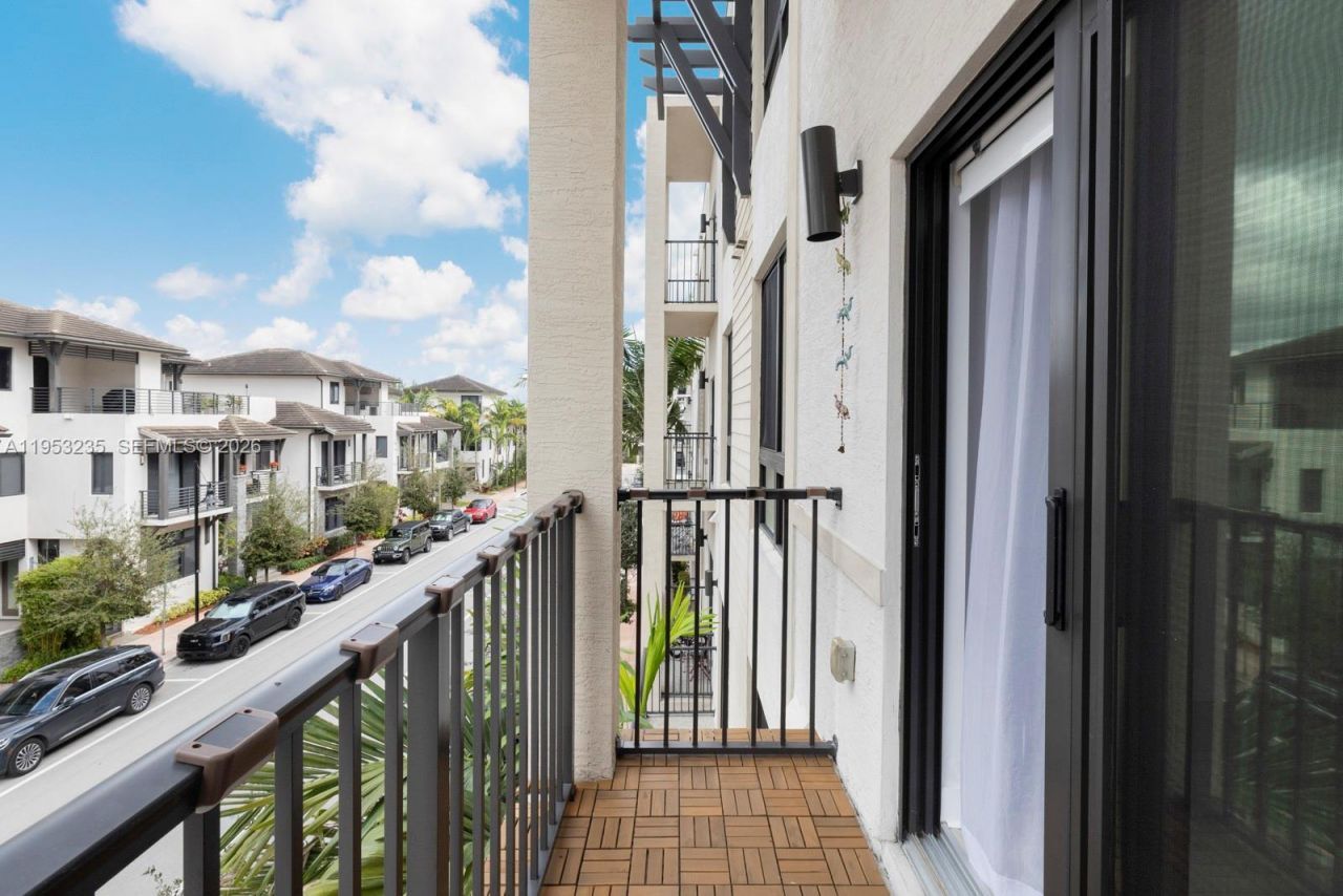 4740 NW 84th Court, Unit 38, Doral, FL 33166 Photo