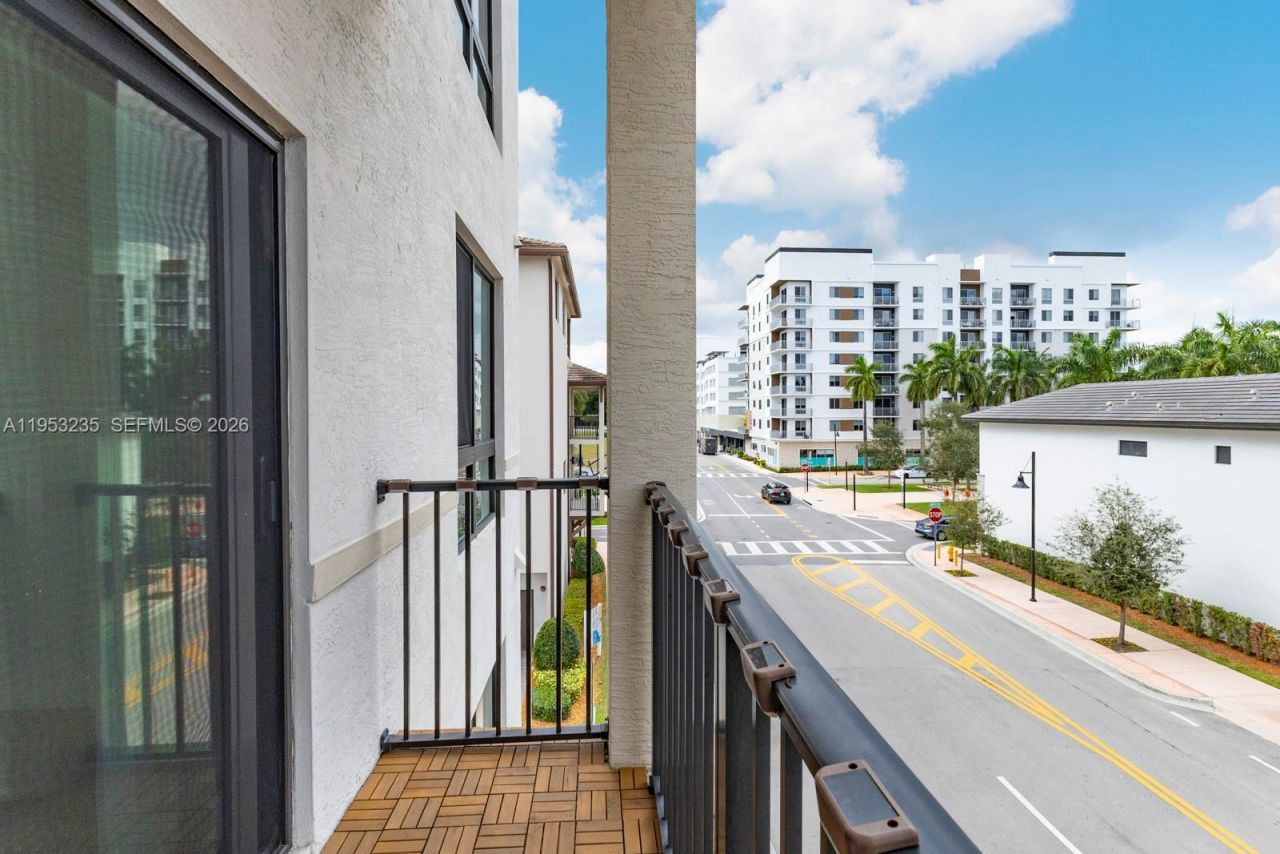 4740 NW 84th Court, Unit 38, Doral, FL 33166 Photo