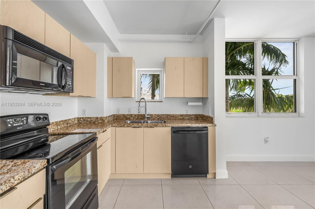 3180 SW 22nd St, Unit 601, Miami, FL 33145 Photo