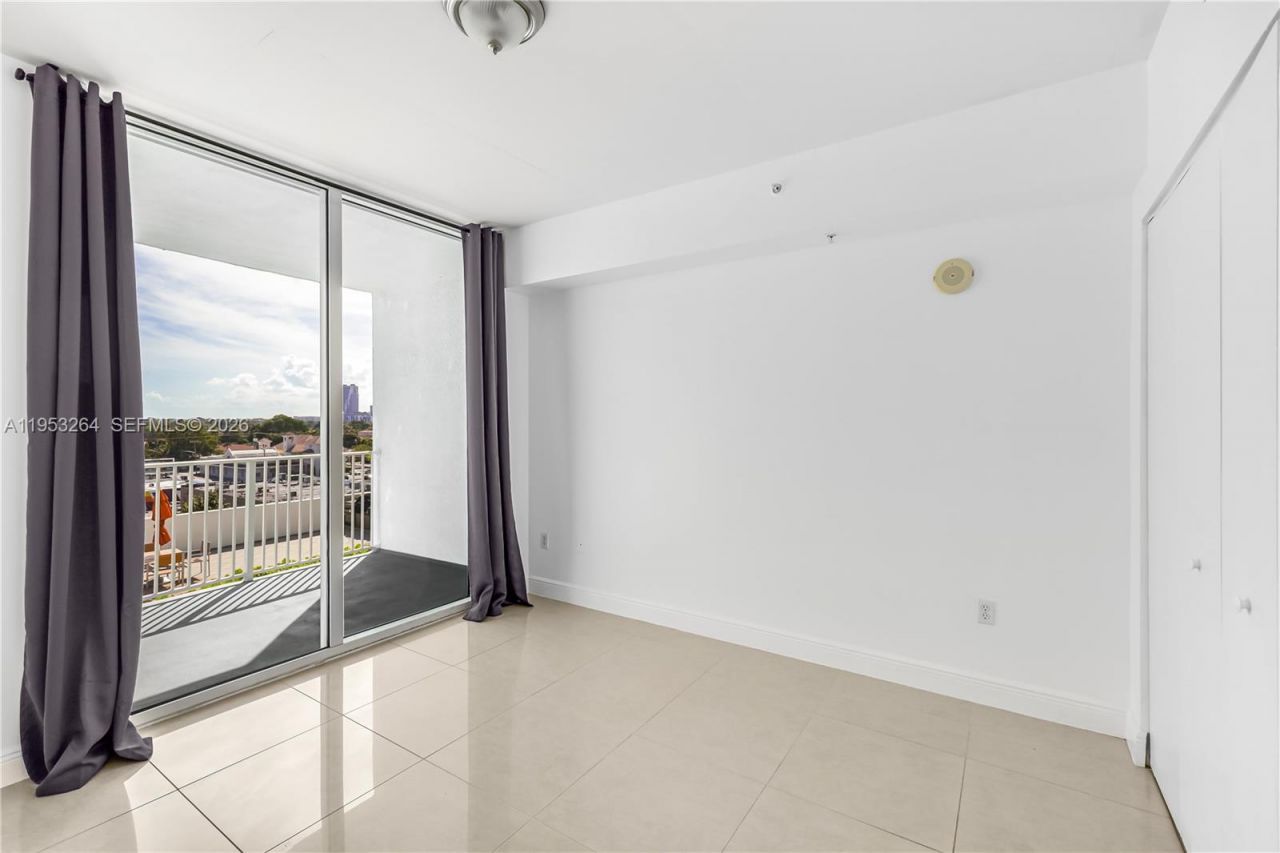 3180 SW 22nd St, Unit 601, Miami, FL 33145 Photo