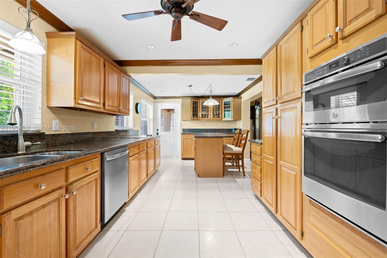 6200 NE 21st Rd, Fort Lauderdale, FL 33308 Photo