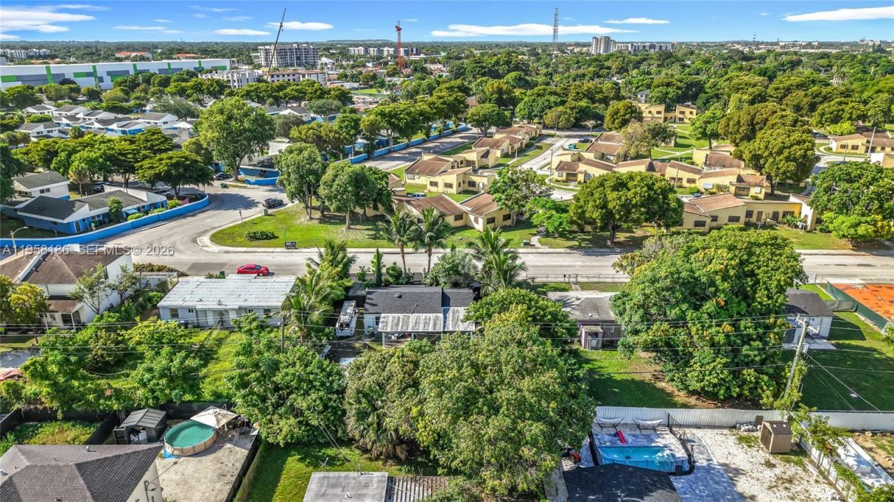 10045 SW 172nd St, Miami, FL 33157 Photo