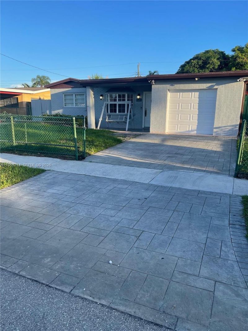 6510 Park St , Hollywood, FL 33024 Photo