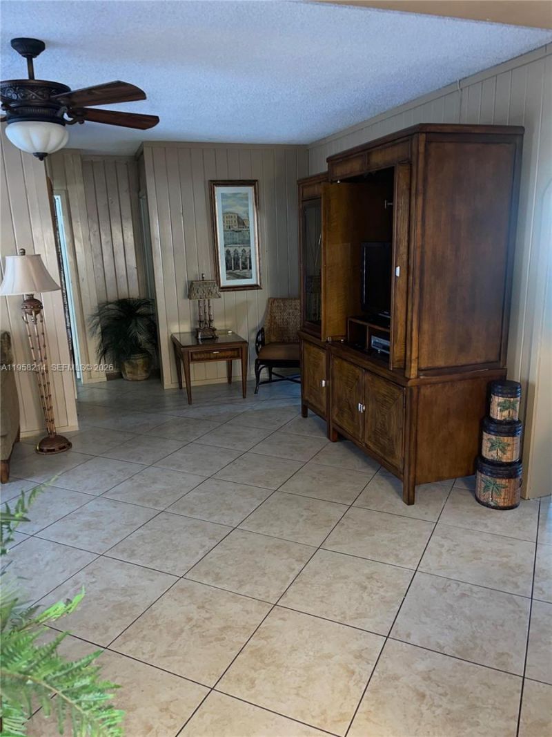 6510 Park St , Hollywood, FL 33024 Photo