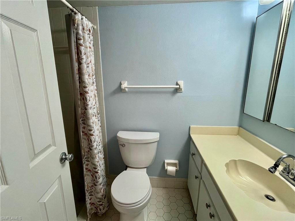 1356 Myerlee Country Club Blvd, Unit 2, Fort Myers, FL 33919 Photo