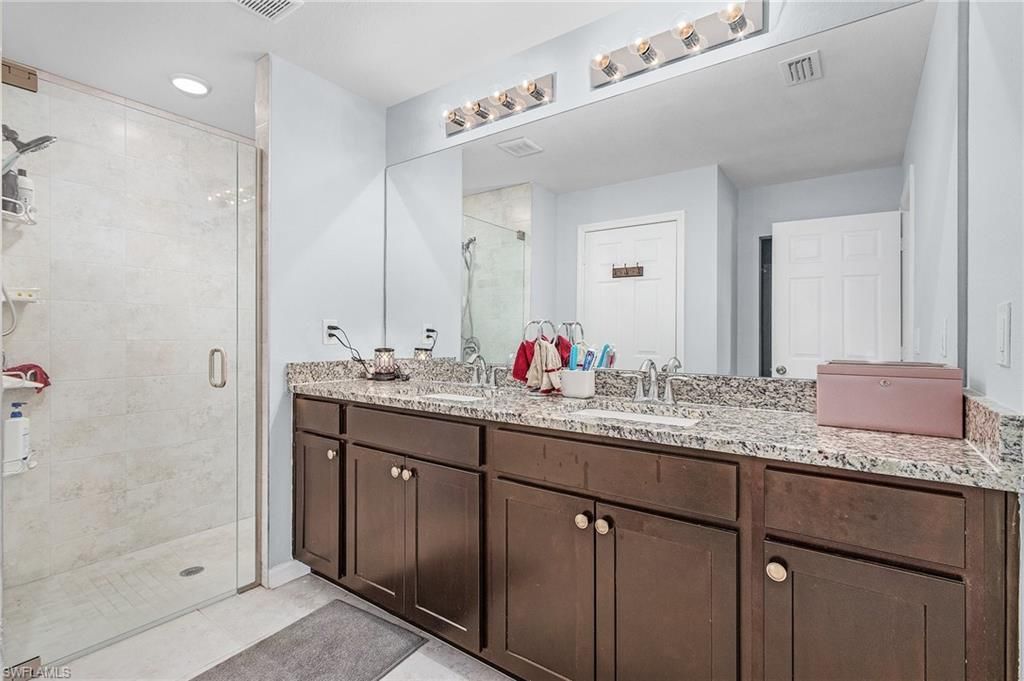 3505 Mango St, Saint James City, FL 33956 Photo