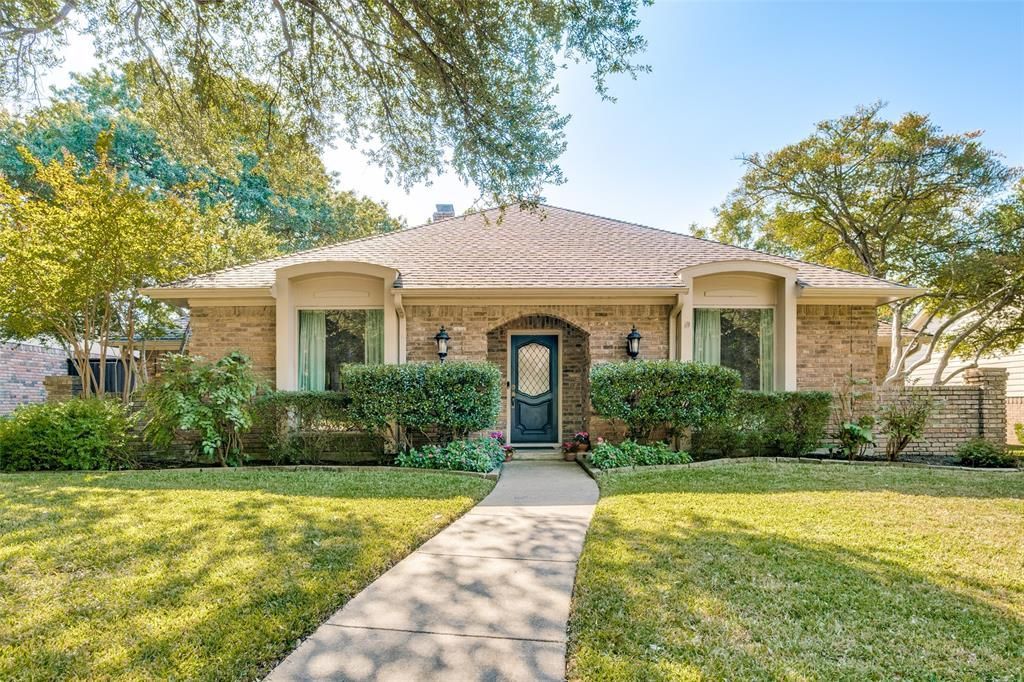 8808 Kenton Drive, Dallas, TX 75231 Main Photo