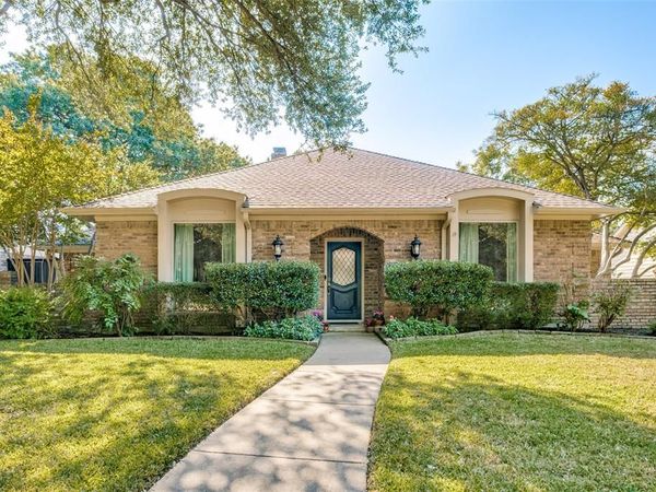 8808 Kenton Drive, Dallas, TX 75231