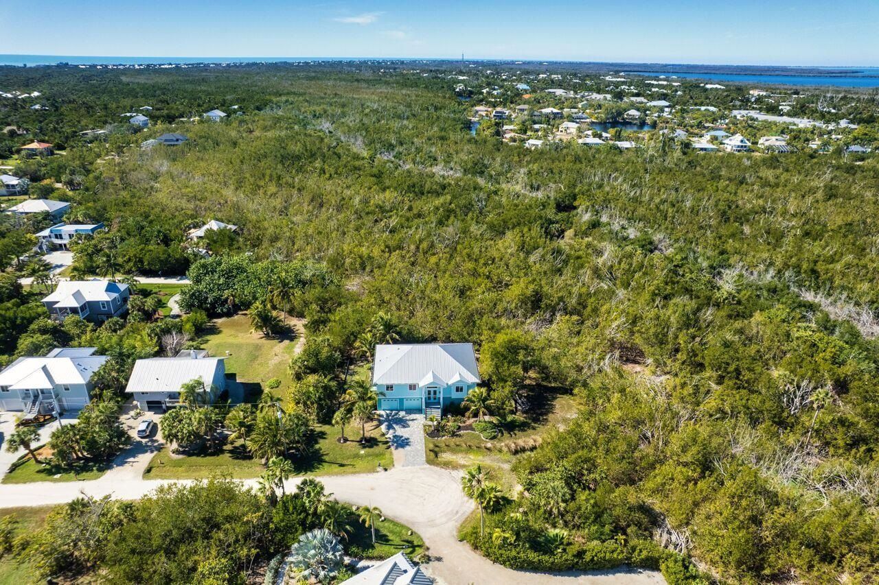 595 Piedmont Rd, Sanibel, FL 33957 Photo