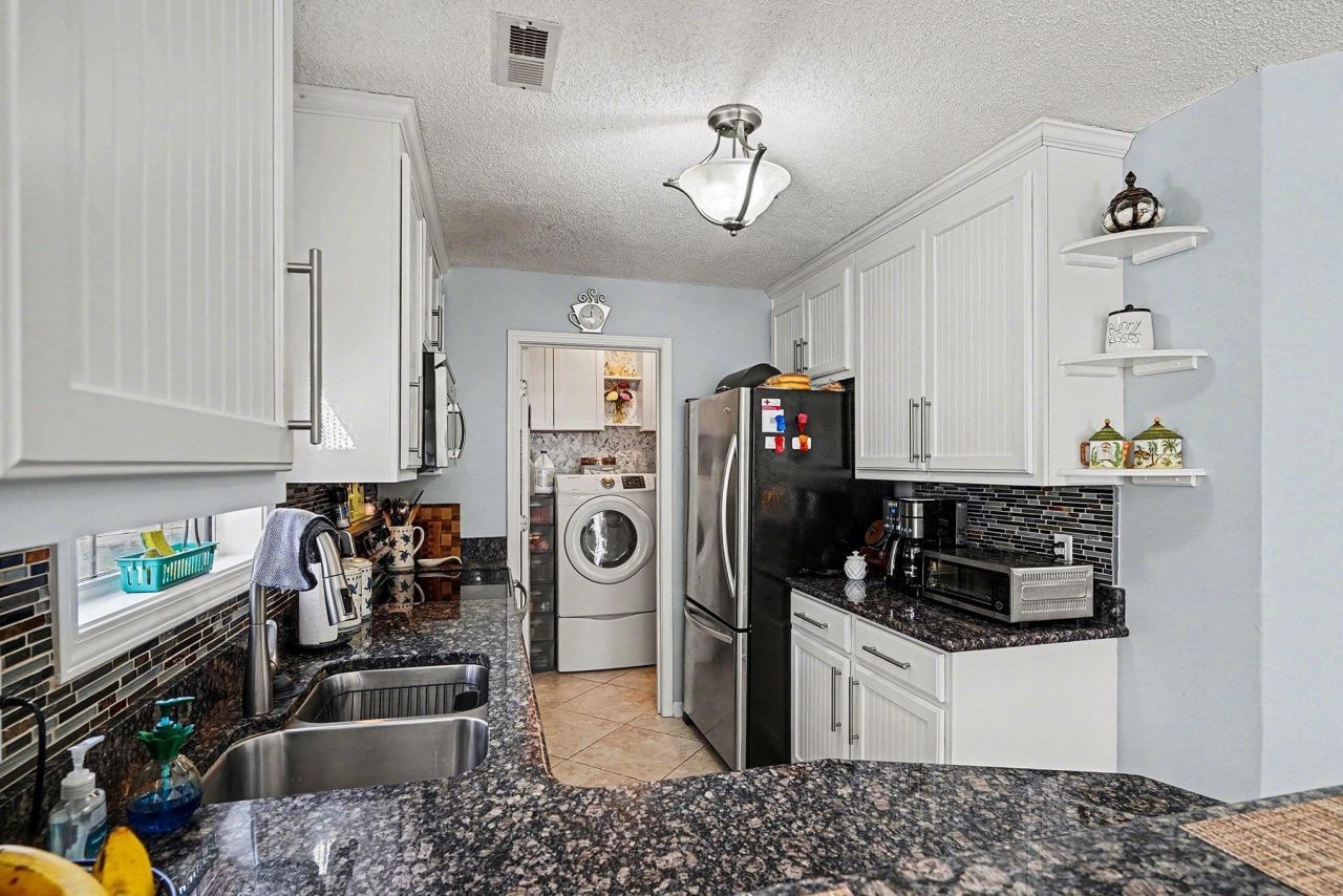 4810 Innisbrook Ct. Photo 9