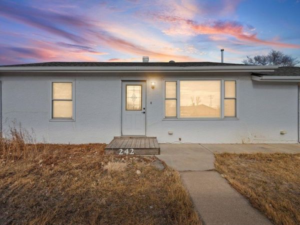 242 E Saint Francis, Rapid City, SD 57701