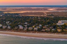 13 56th Avenue photo 4