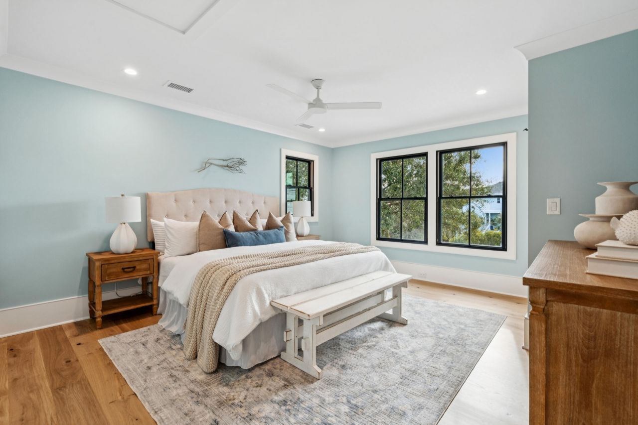 13 56th Avenue Photo 69