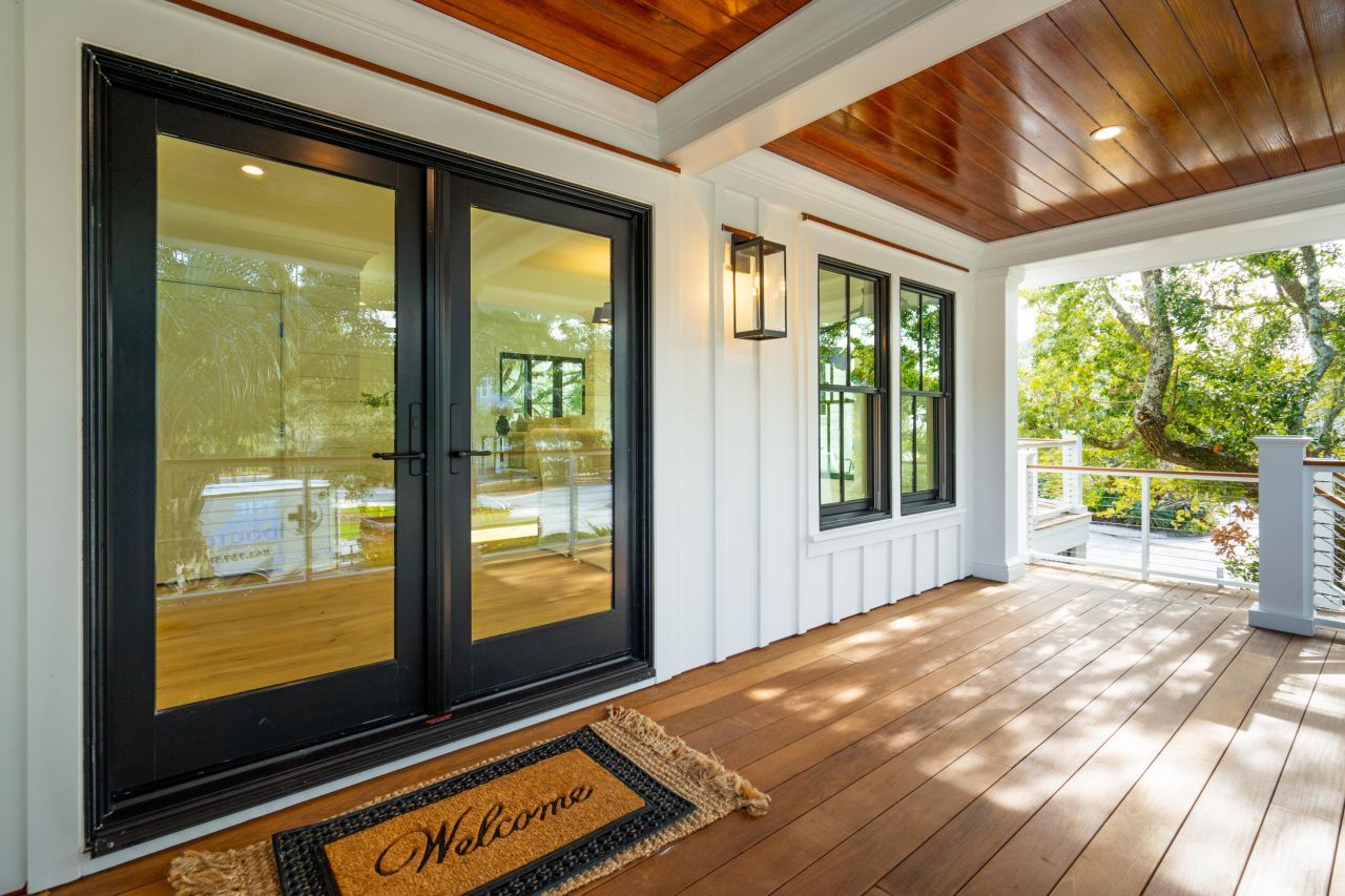 13 56th Avenue Photo 9