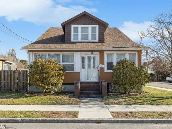 36 Kitchell Ave, Wharton, NJ 07885