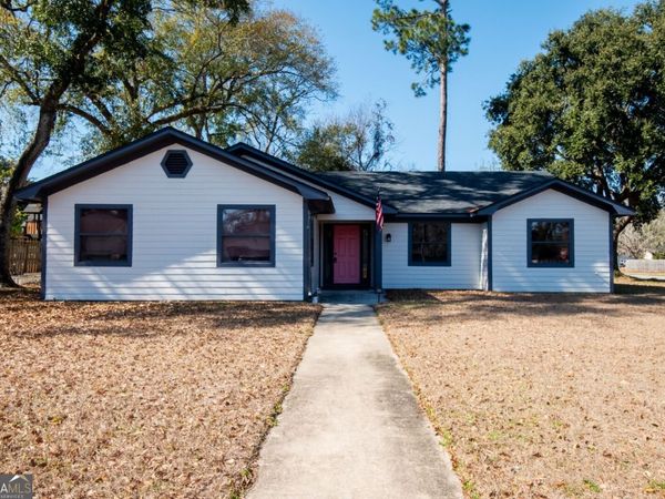 100 Pinedale Drive, St. Marys, GA 31558