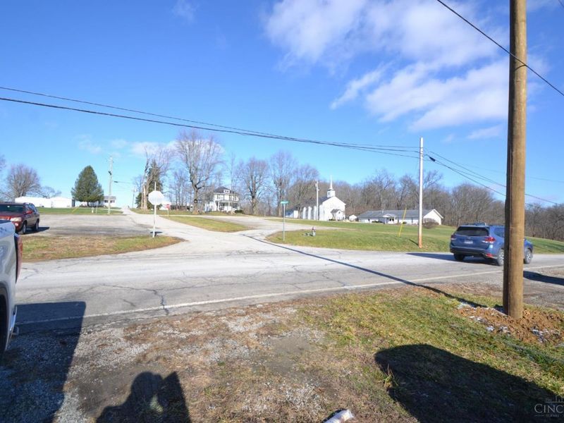 6614 Ashridge Arnheim Road, Franklin Twp, OH 45121 Photo 17