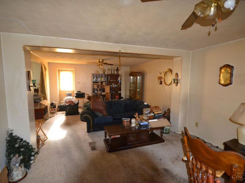 6614 Ashridge Arnheim Road, Franklin Twp, OH 45121 Photo 4