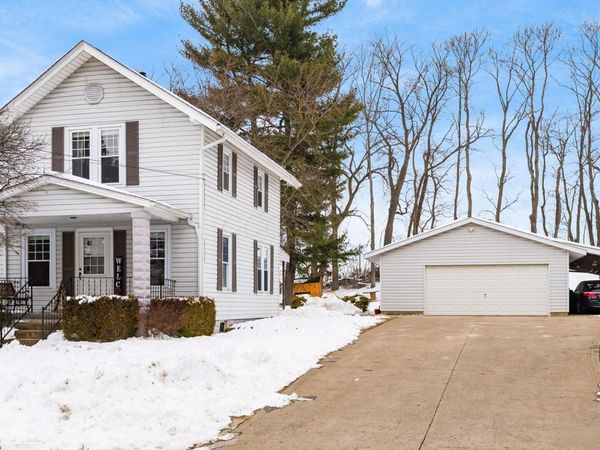 400 Garden Avenue, Newark, OH 43055