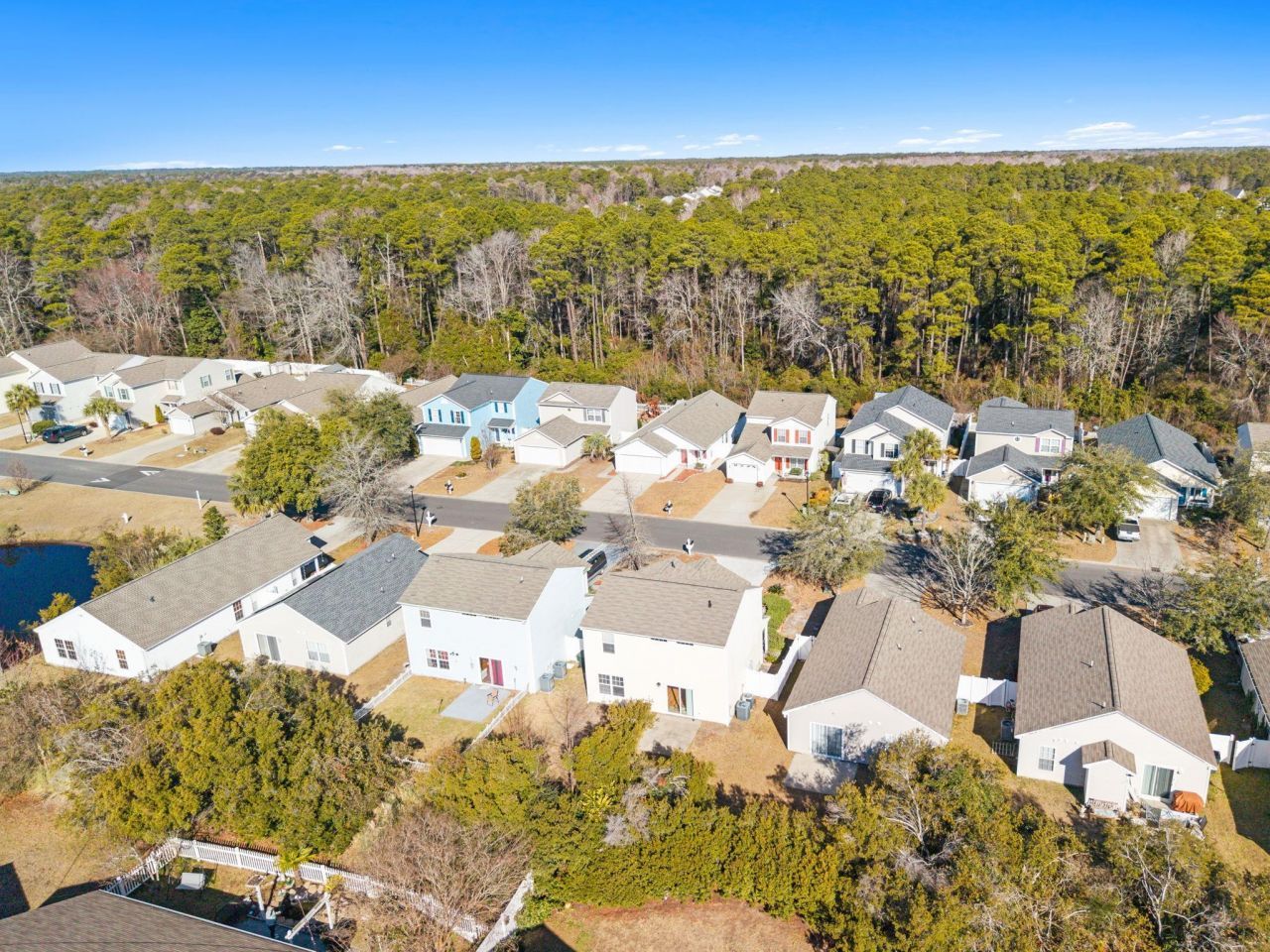 877 Silvercrest Dr. Photo 28