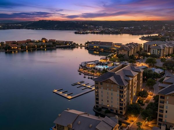 1001 The Cape RD, Unit 16, Horseshoe Bay, TX 78657