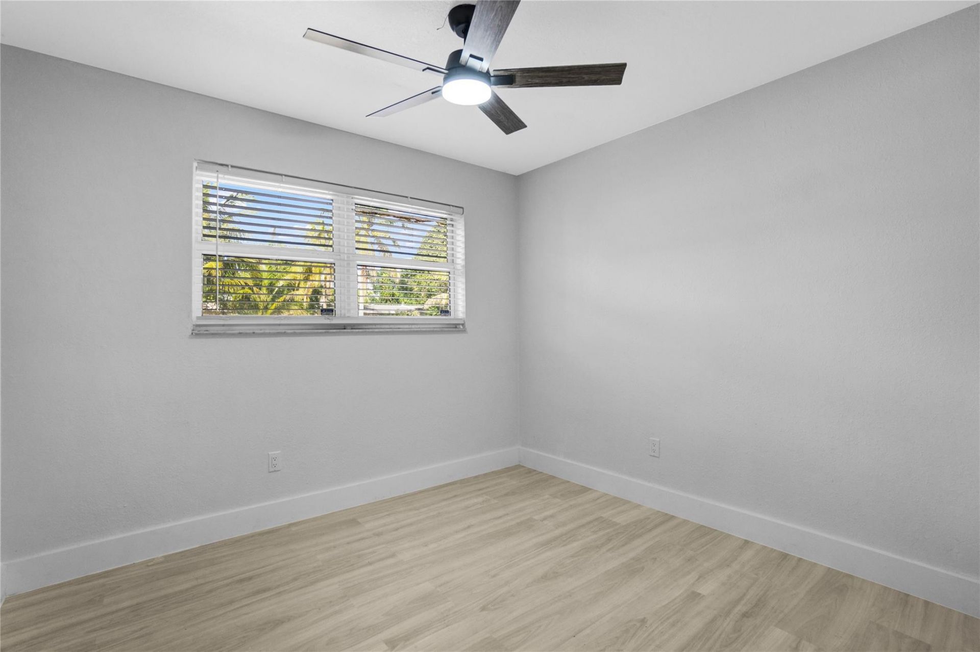 4730 NW 11th Place, Lauderhill, FL 33313 Photo