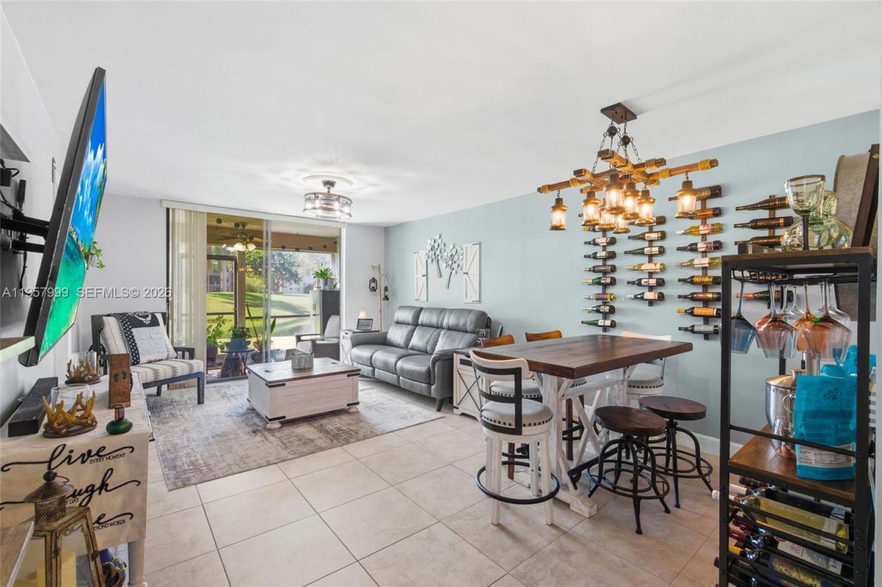 10300 NW 30th Ct , Unit 109, Sunrise, FL 33322 Photo