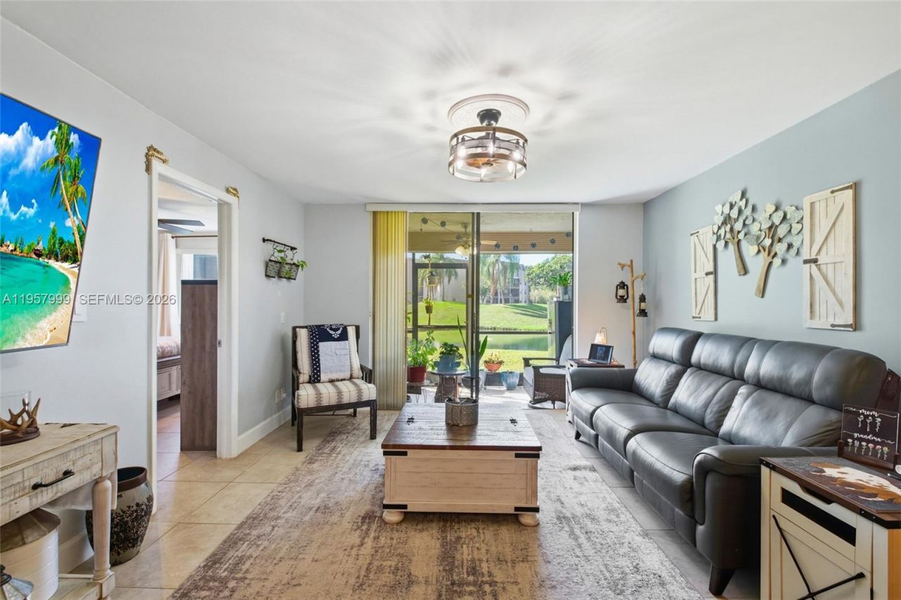 10300 NW 30th Ct , Unit 109, Sunrise, FL 33322 Photo