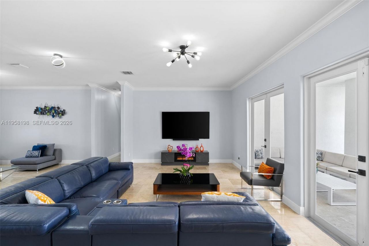 16800 SW 190th St, Miami, FL 33187 Photo