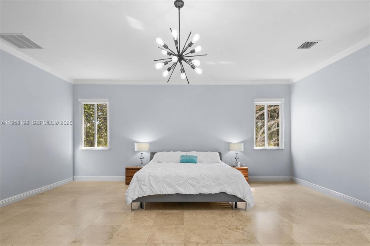 16800 SW 190th St, Miami, FL 33187 Photo