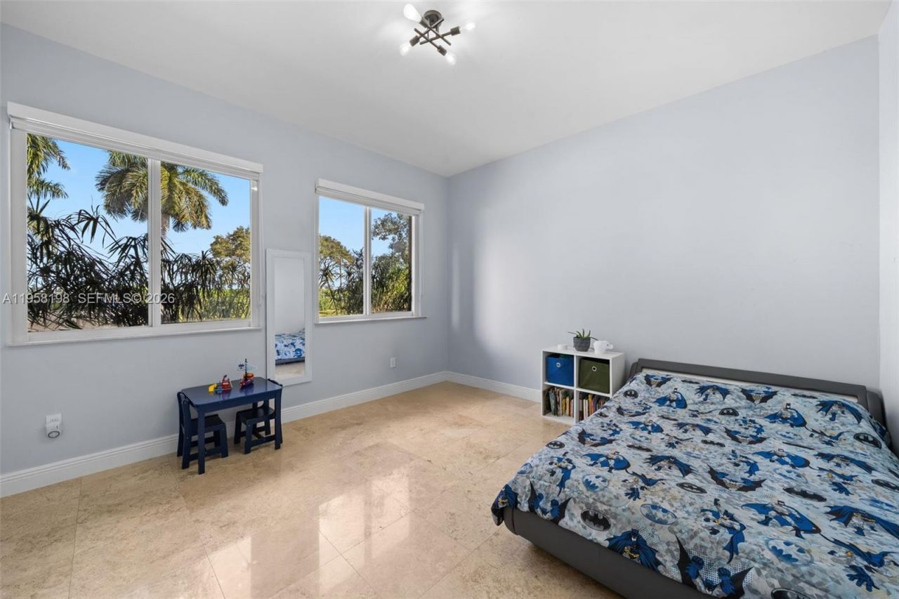 16800 SW 190th St, Miami, FL 33187 Photo