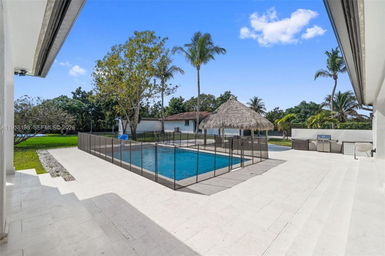 16800 SW 190th St, Miami, FL 33187 Photo