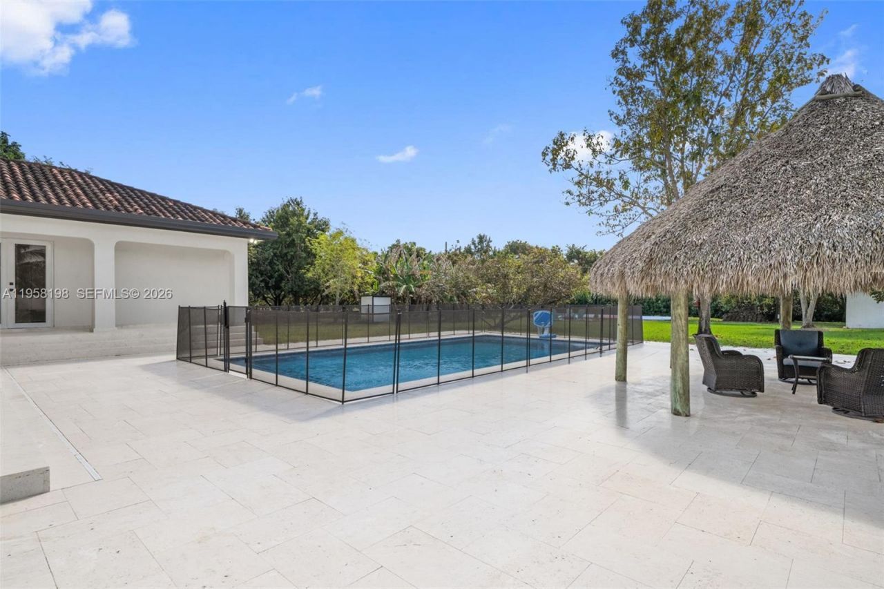 16800 SW 190th St, Miami, FL 33187 Photo