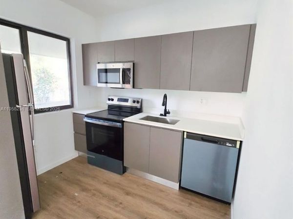 753 NW 30th St , Unit 1, Miami, FL 33127