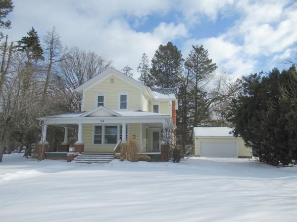 114 S Lakeview Street, Sturgis, MI 49091