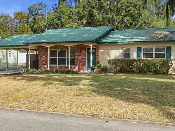 133 CRESTWOOD AVENUE, PALATKA, FL 32177
