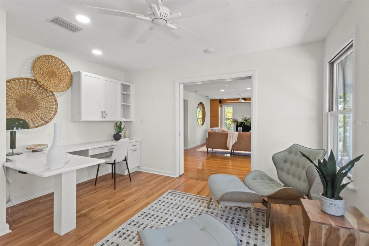 7091 Longboat Drive E, Longboat Key, FL 34228 Photo