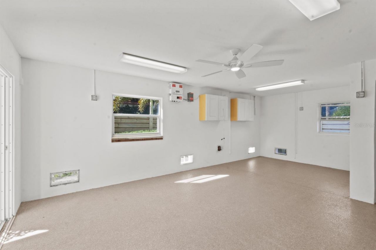 7091 Longboat Drive E, Longboat Key, FL 34228 Photo