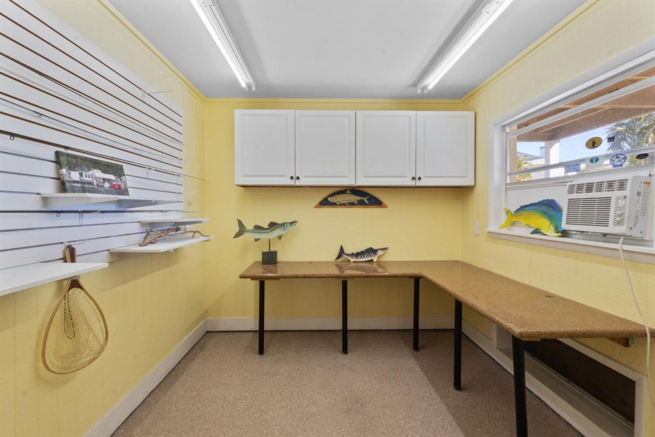 7091 Longboat Drive E, Longboat Key, FL 34228 Photo