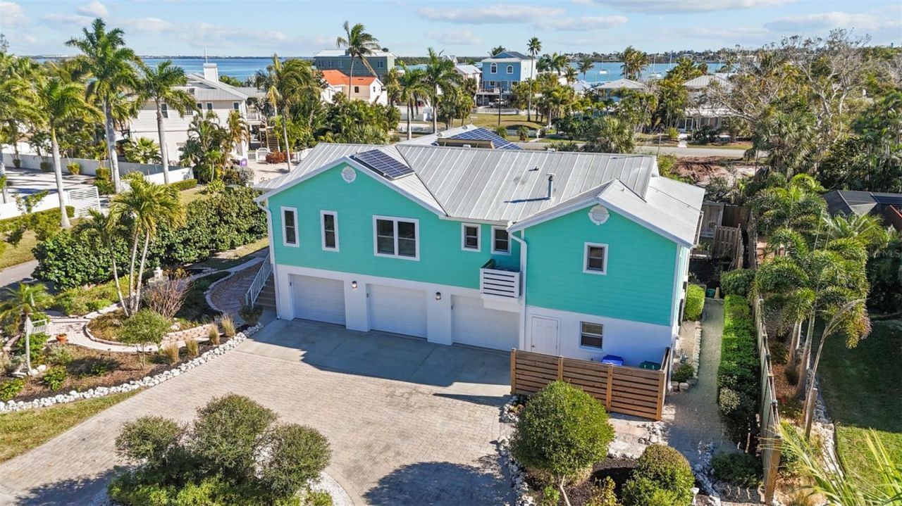 7091 Longboat Drive E, Longboat Key, FL 34228 Photo