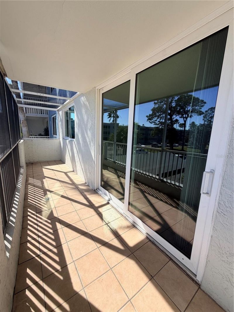 2630 Coconut Bay Lane, Unit 629, Sarasota, FL 34237 Photo