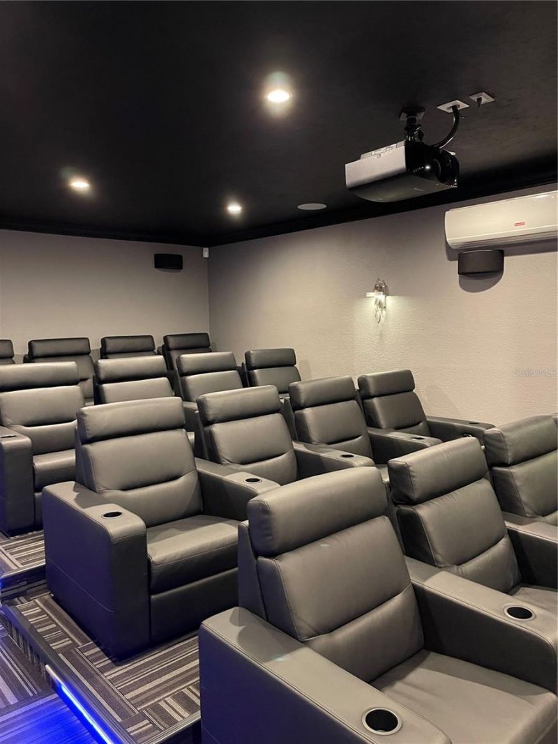 2630 Coconut Bay Lane, Unit 629, Sarasota, FL 34237 Photo