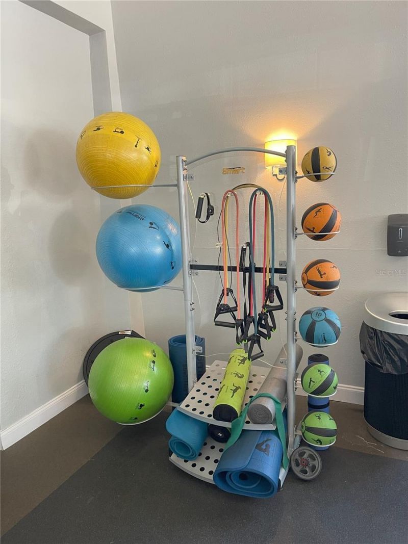 2630 Coconut Bay Lane, Unit 629, Sarasota, FL 34237 Photo