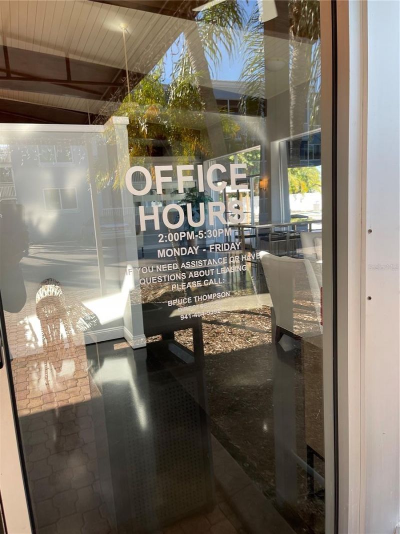 2630 Coconut Bay Lane, Unit 629, Sarasota, FL 34237 Photo